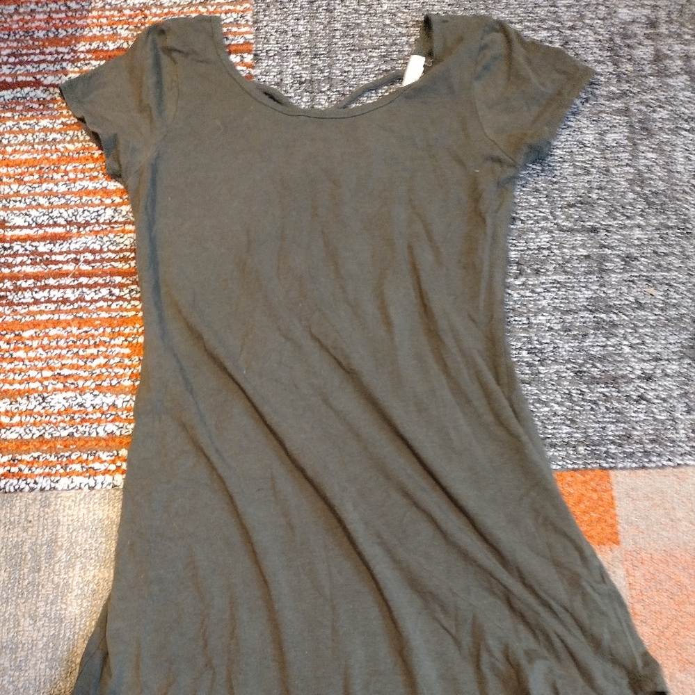 Green Cross-Back Tunic
